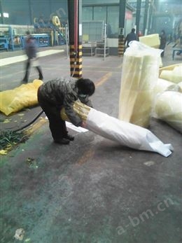 100mm厚12kg贴锡箔纸玻璃棉毡销售厂家